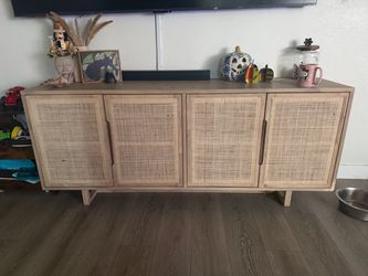 Lulu & Georgia Tv console for sale