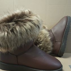 H2K Women Fur Boots Size 11