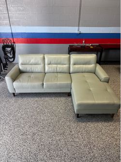 Sectional sofa