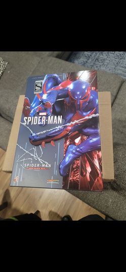 HOT TOYS 1/6 SCALE SPIDERMAN 2099 BLACK SUIT VGM042 NEW IN THE BOX