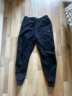 Nike Tech Joggers