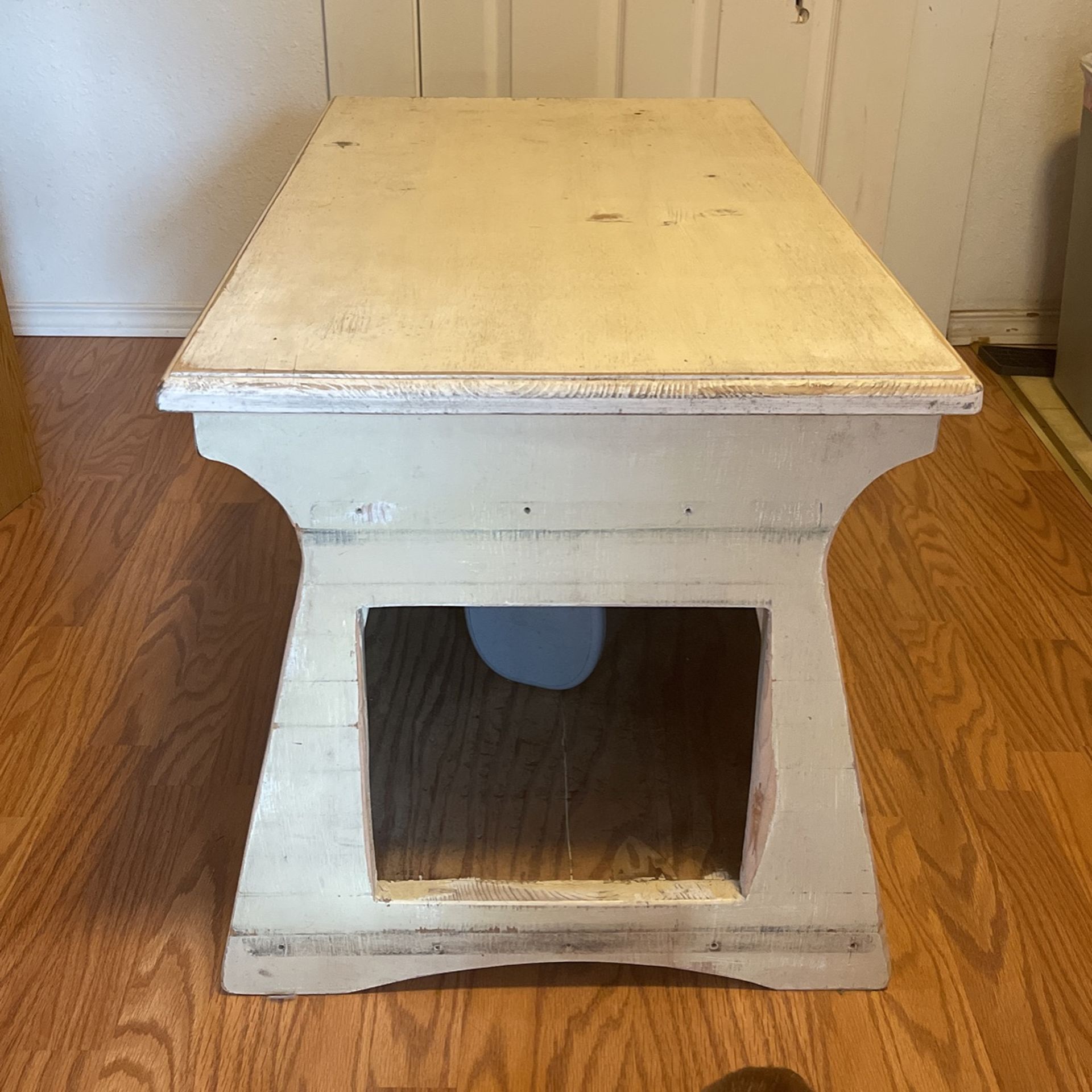 Wood Cat Or Dog Bed Side Table