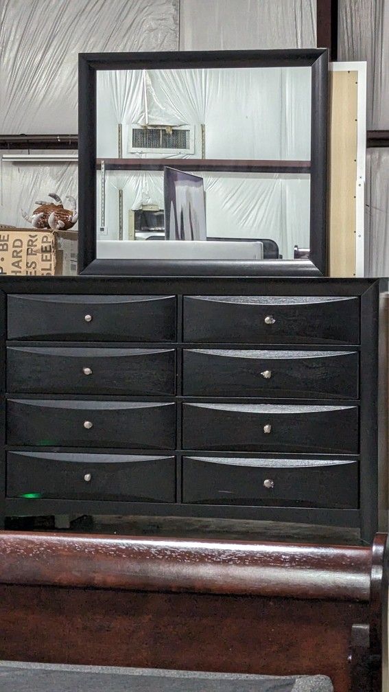 Black 8 Drawer dresser W/ Mirror