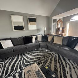 3pc Gray Sectional Couch