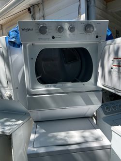 Stackable washer dryer 600
