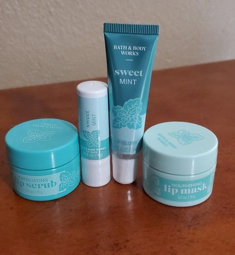 bundle set Bath & Body Works Sweet Mint Lip Care Set