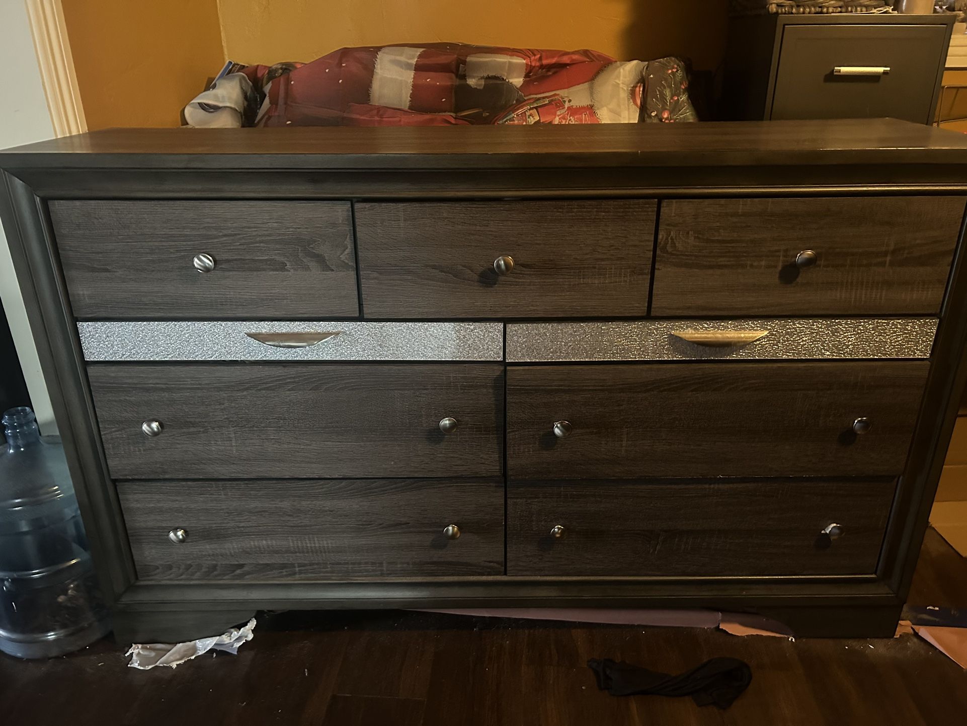 Naime 9 - Drawer Dresser Gray Including Jewelry Drawers