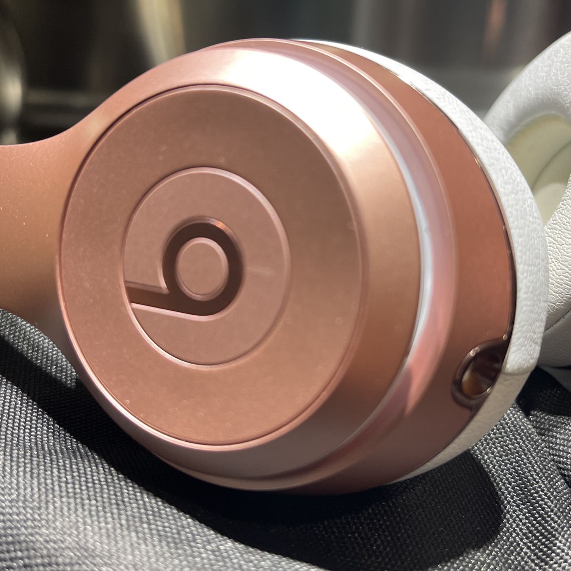 Pink Beats Solo