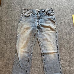 Levi's 505 straight leg jeans in blue intentionally distressed size 14M