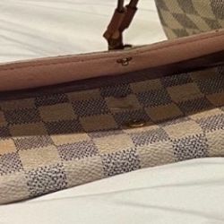 Louis Vuitton Wallet 