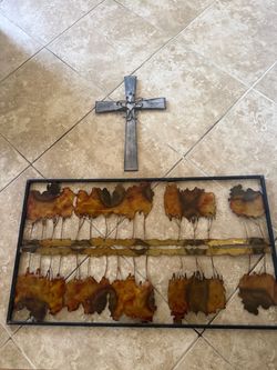 Outdoor Metal Wall Art Set Cross and Leaf Panel