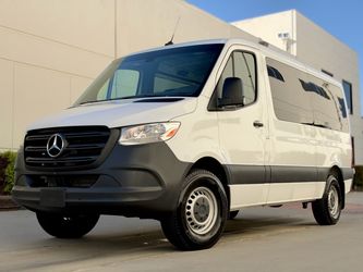 2022 Mercedes-Benz Sprinter 2500