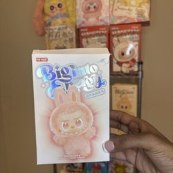 100% AUTHENTIC LABUBU 