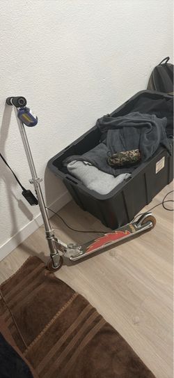 2011 razor kick scooter