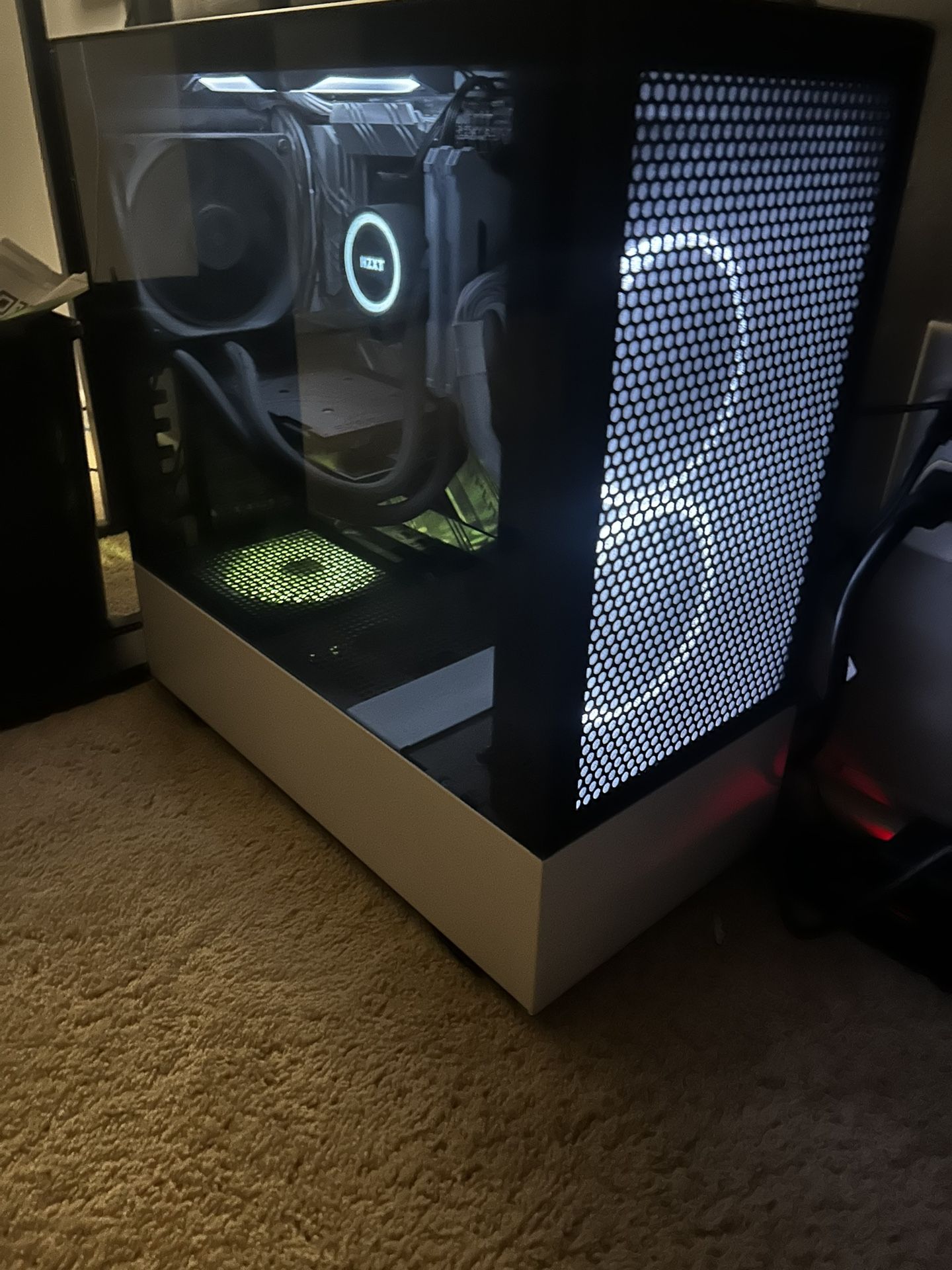 ($459) Ryzen 7 Custom Gaming PC + Mechanical Gaming Keyboard