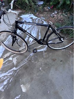 Specialized Crossroads Hybrid Bike
