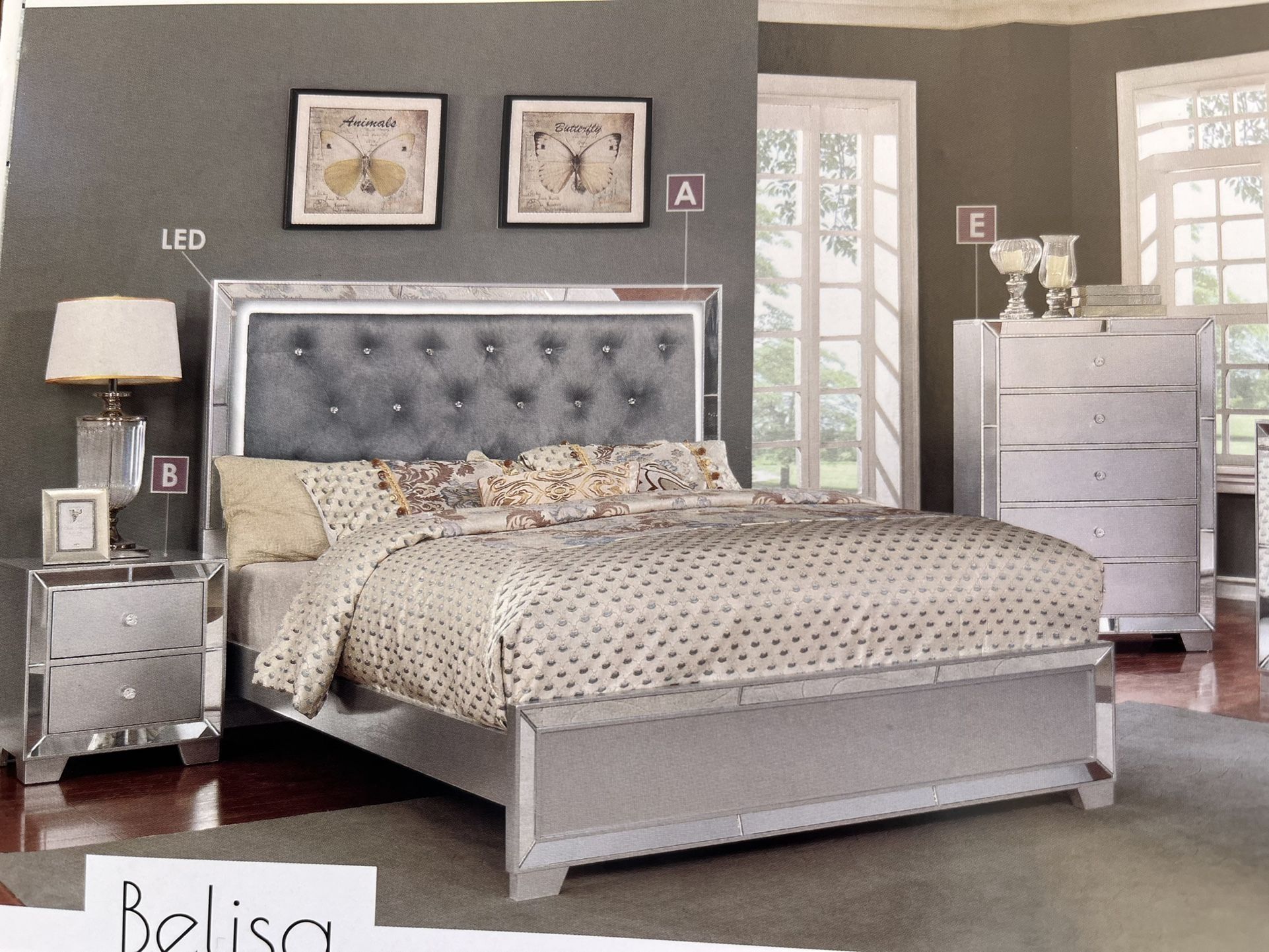 Gran especial de cama Queen size incluye colchón es entrego por el mismo precio ciertas áreas todo nuevo en caja cama con luz LED dos colores gris y e