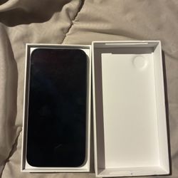 I Phone 16 E Brand New 
