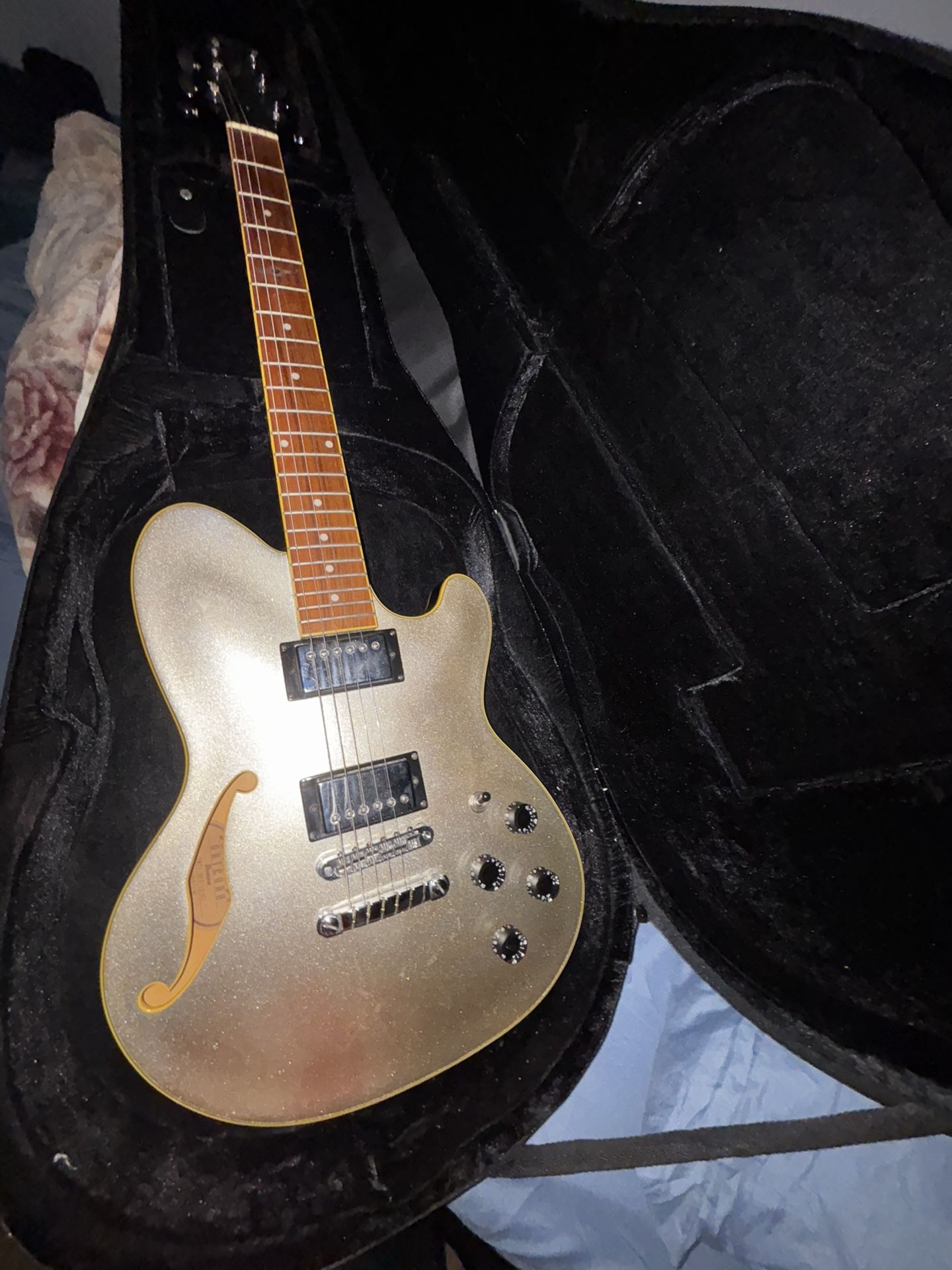 electric guitar