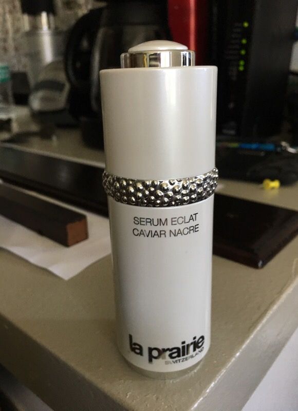 La Prairie Serum Eclat Caviar Nacre Illuminating Serum