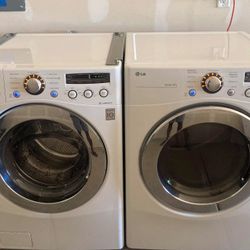 LG Washer And Dryer (delivery available)