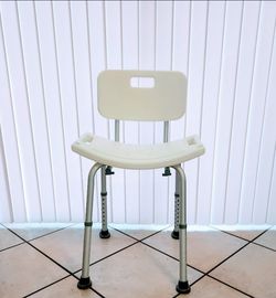 🔹 White Adjustable Shower, Bathtub, Spa Seat with Detach Back