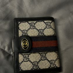 Gucci Wallet 