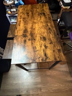 RUSTIC  BAR HIGH TABLE WITH 4 BENCH