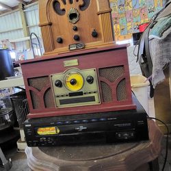 Antique Norman Rockwell Music Set / Radio Thumbnail