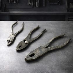 Antique Forged Steel Pliers Lot Blacksmith Slip Joint Tools Vintage Collectible