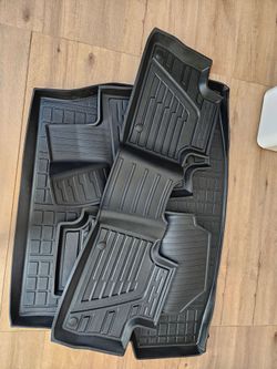 Set de tapetes para carro. Car floor mat set