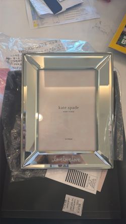 Kate Spade “love love love” frame