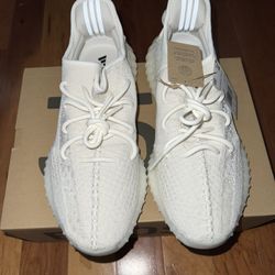 Brand New: Yeezy V2 Bone Size 10.5