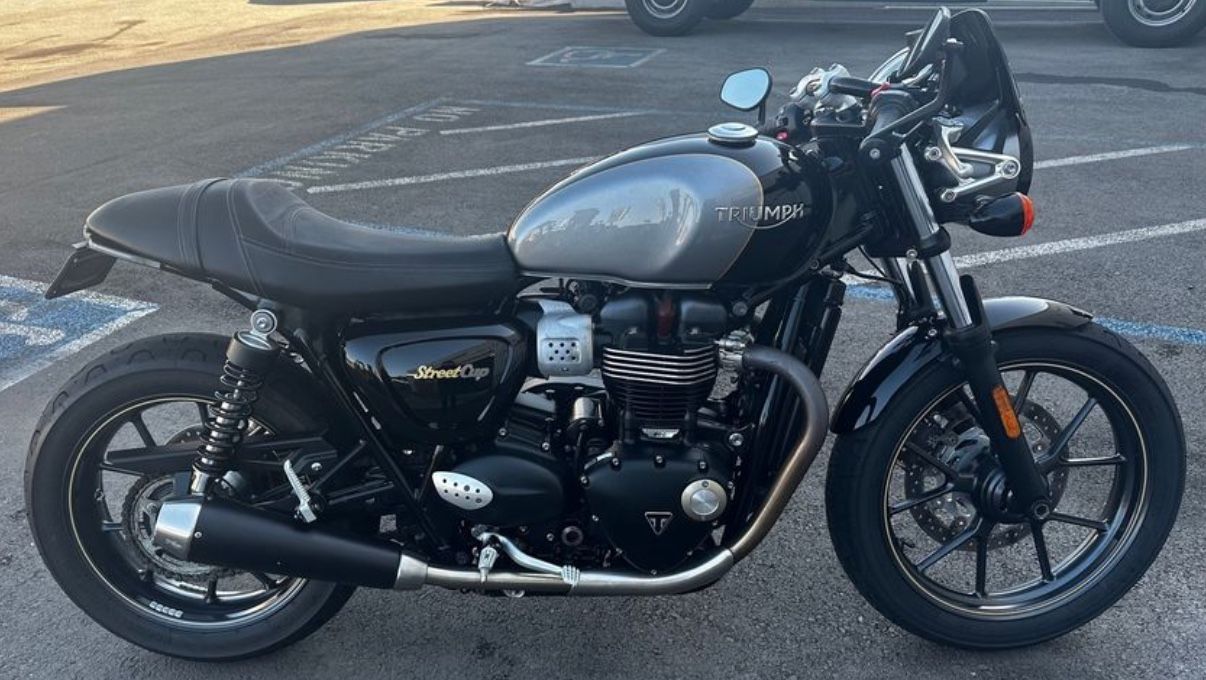 2017 Triumph Street Cup