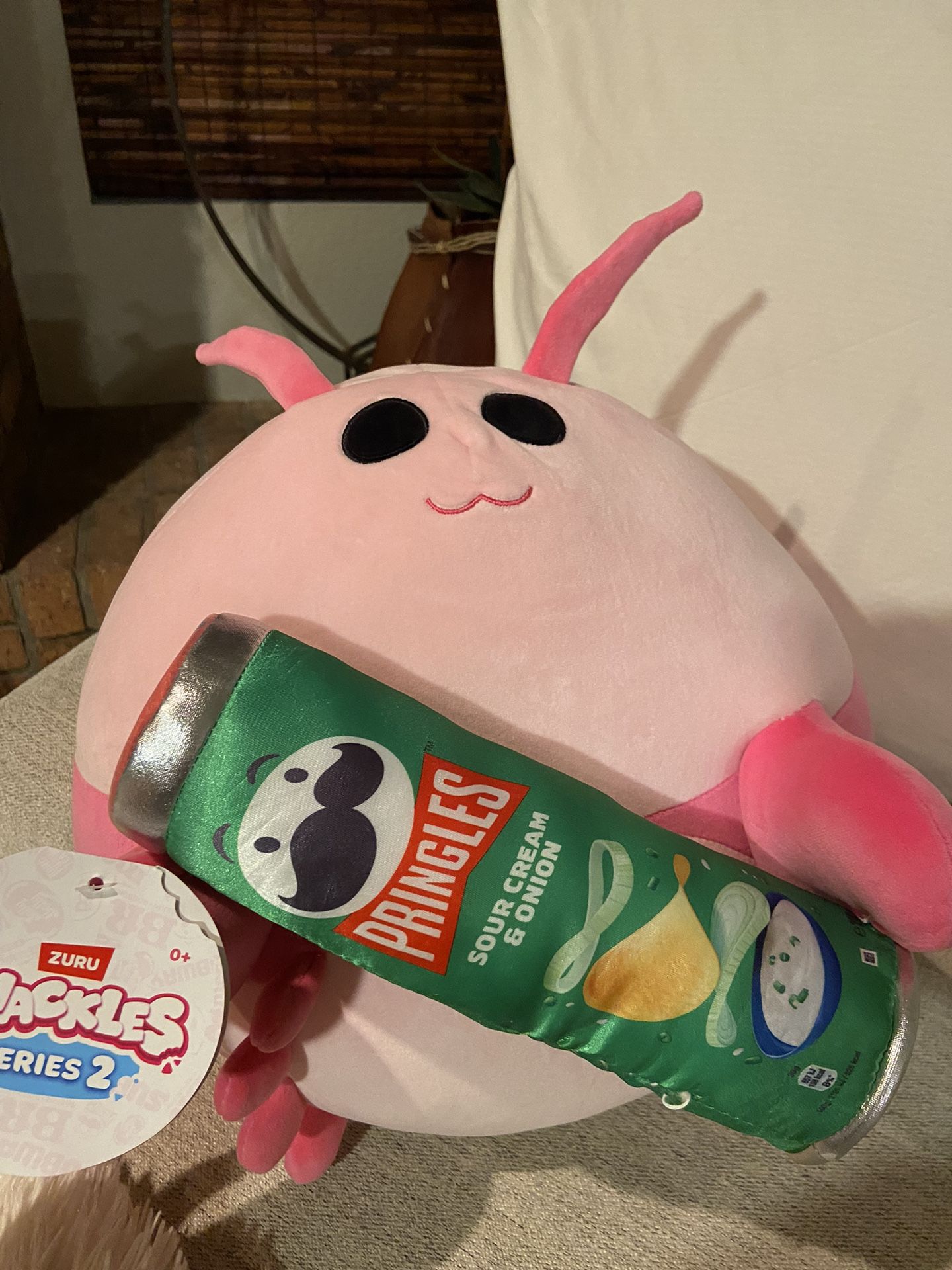 ZURU Snackles 8" LILY SHRIMP with Sour Cream Pringles Plush Series 2. So cute! New with tags.