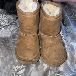 Toddler UGG Boots Size 6