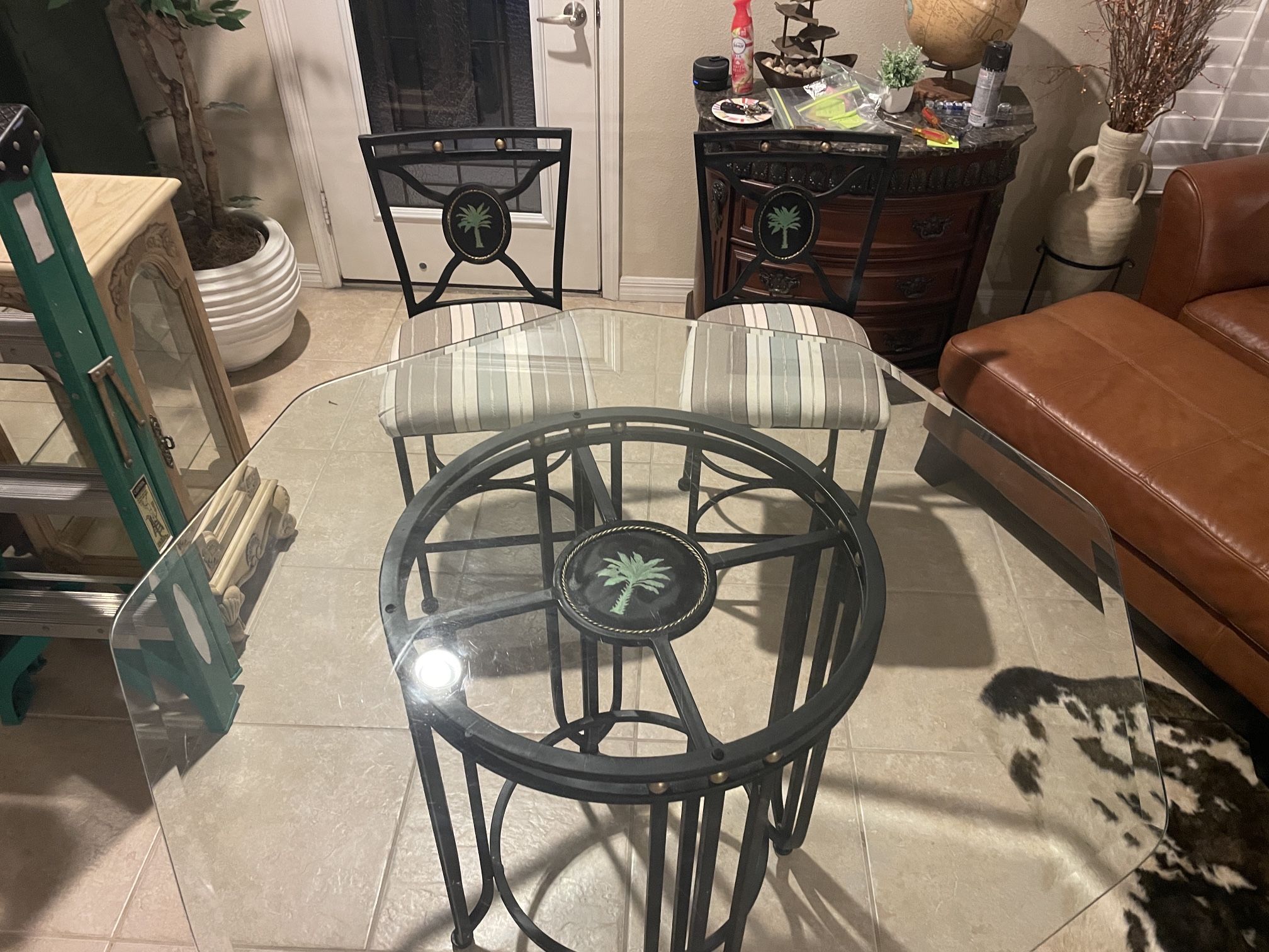 Very Unique Patio Table & 2 Chairs