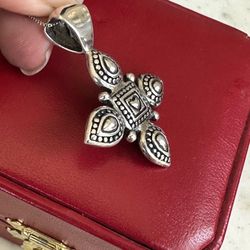 Vintage 925 Sterling Silver, Maltese Cross necklace w/attached large bale, marked Q.T 925, 18in 925 chain