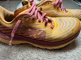 Hoka one one Mach 5