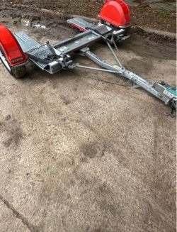 Tow dolly