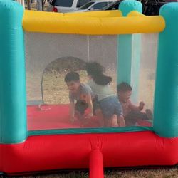 Kids Bounce House 