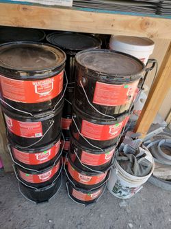 Roofing mastic