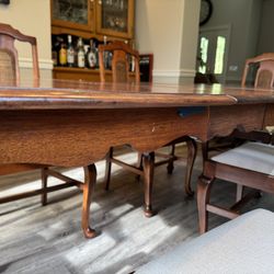 Vintage Table W/6 Chairs 