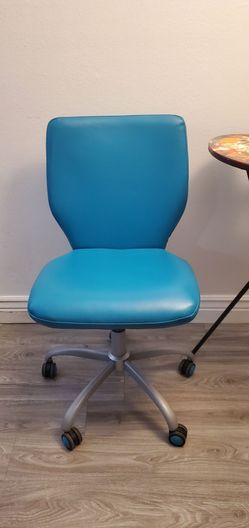 Desk/ computer chair