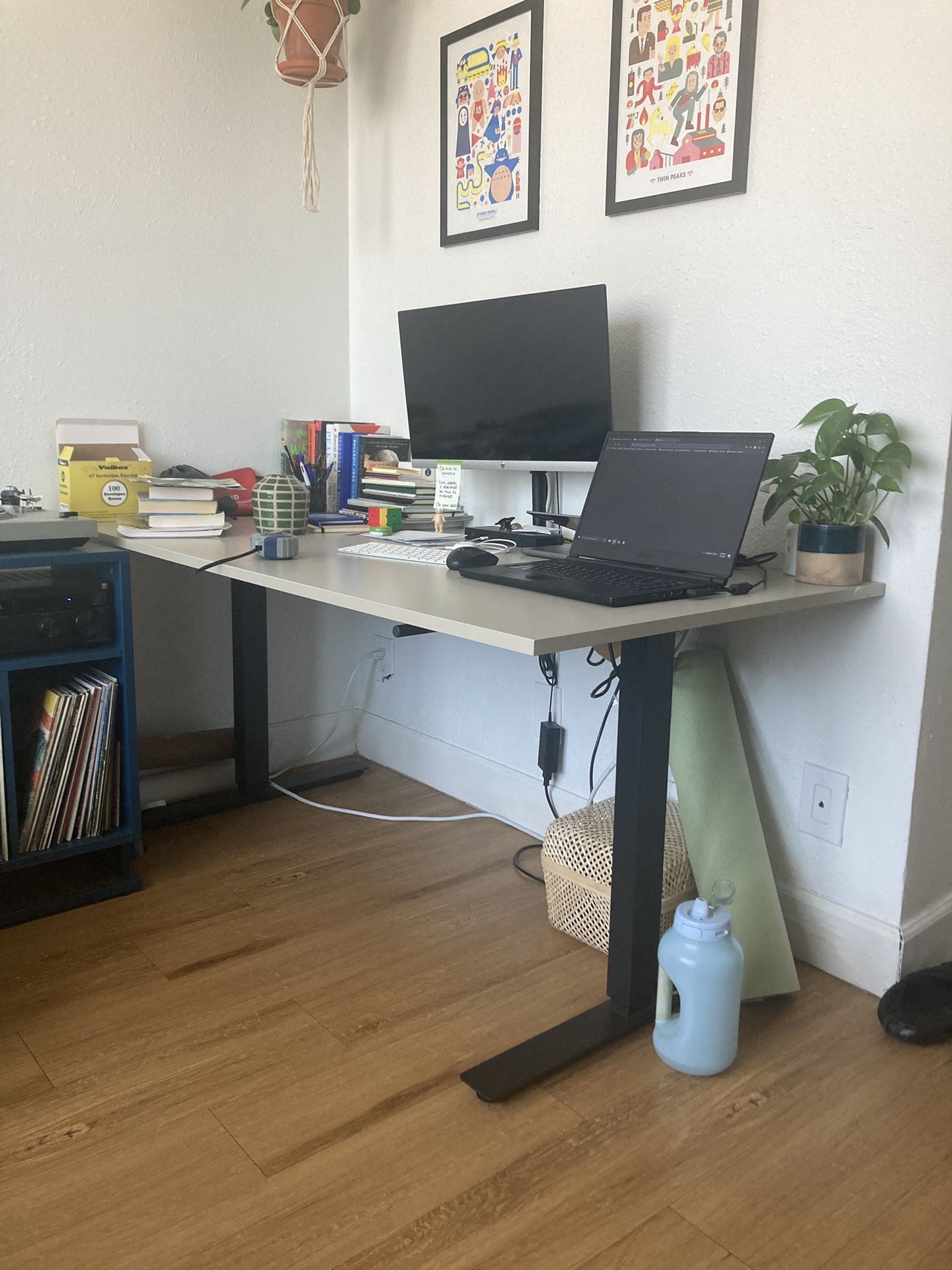 IKEA TROTTEN Sit/Stand Desk 63”x31.5”