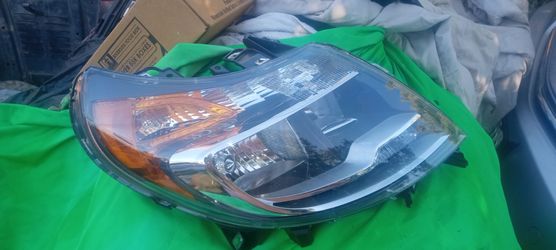 RAM PROMASTER VAN 2014 TO 2022 RIGHT HEADLIGHT