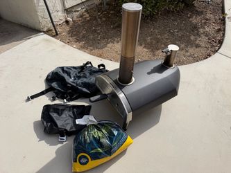 Ooni Portable Outdoor Wood-Fired Pizza Oven
