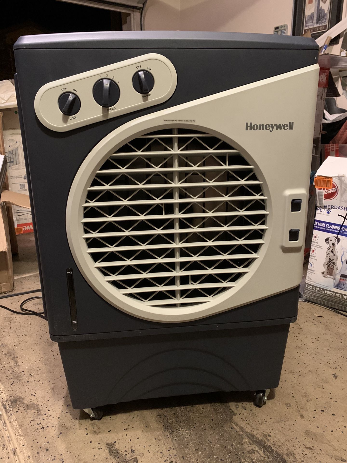 Honeywell 1540 CFM Outdoor Evaporative Cooler up to 850sq ft