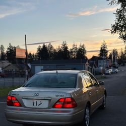 2001 Lexus LS