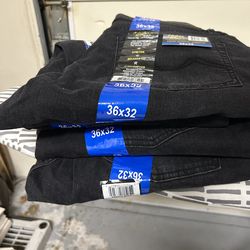 Men’s jeans new never worn